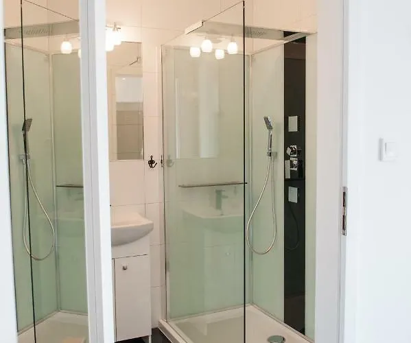 Apartament Winogrady Hawelanska Apartment *